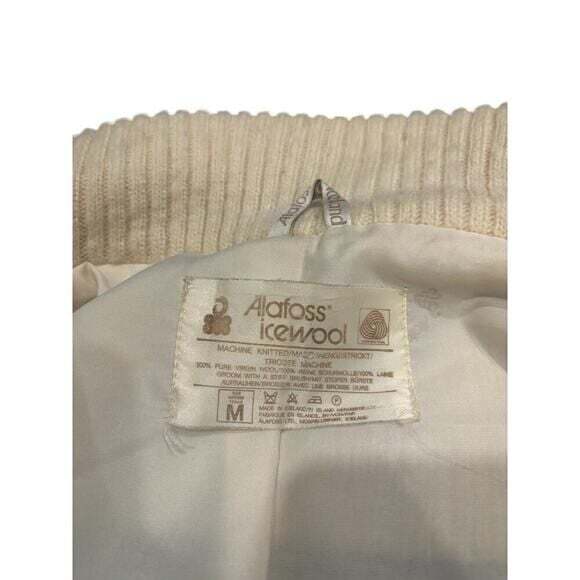 Alafoss Ice wool 100% Ice Wool Winter Coat - Picture 9 of 9